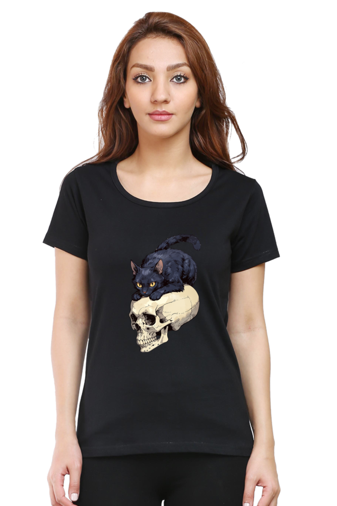 Cat on Skull Print Women's T-Shirt – Playful Style for Everyday Comfort